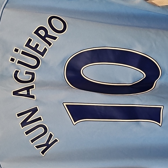 Etihad Airways Soccer Jersey - Picture 9 of 16